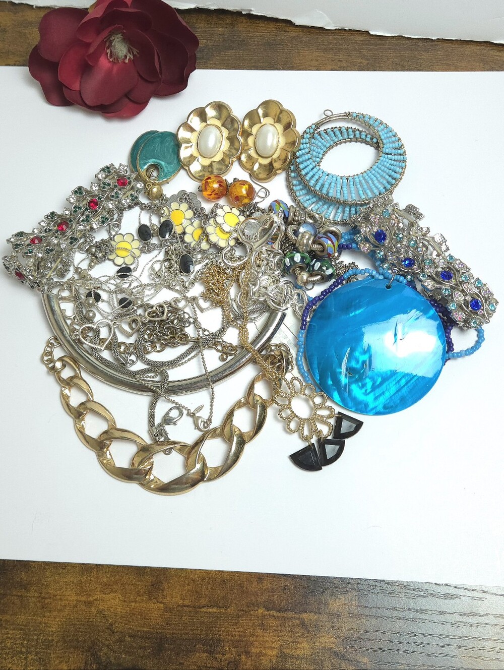 1/2lb Jewelry Mystery Lot Mixed Jewelry Vintage to Now Some Signed Avon Express